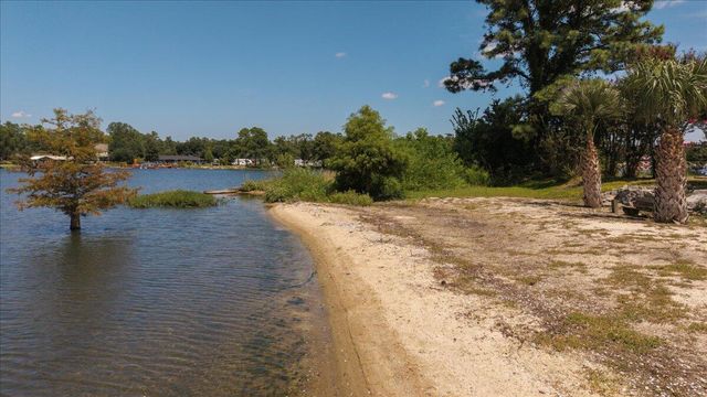 1184 Perch Drive, Manning, SC 29102