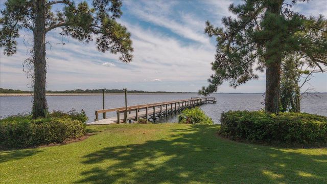 1184 Perch Drive, Manning, SC 29102