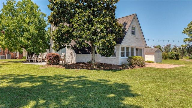 1184 Perch Drive, Manning, SC 29102