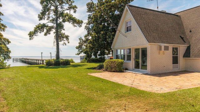 1184 Perch Drive, Manning, SC 29102