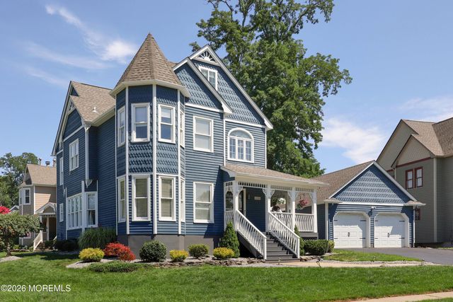 9 Sarah Court, Matawan, NJ 07747