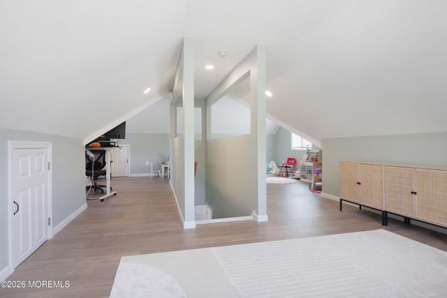 9 Sarah Court, Matawan, NJ 07747