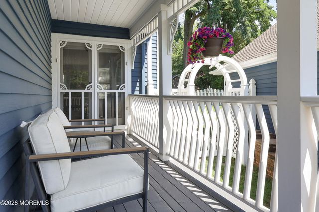 9 Sarah Court, Matawan, NJ 07747