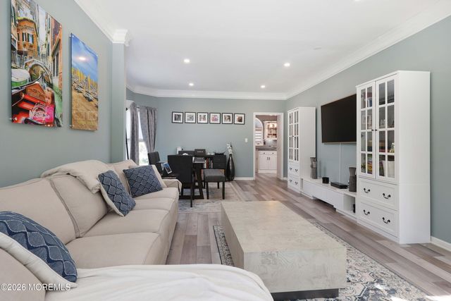 9 Sarah Court, Matawan, NJ 07747