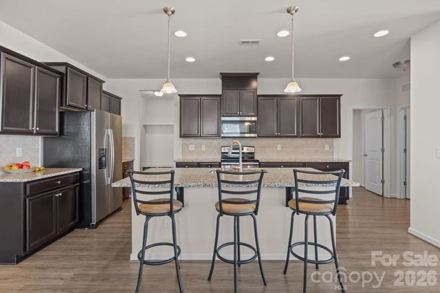 7902 Meridale Forest Drive, Charlotte, NC 28269