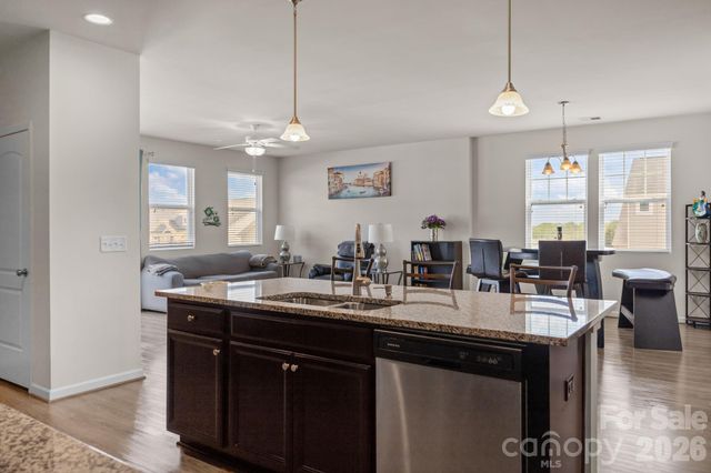 7902 Meridale Forest Drive, Charlotte, NC 28269