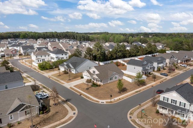 7902 Meridale Forest Drive, Charlotte, NC 28269