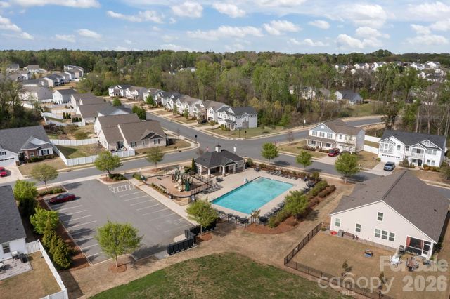 7902 Meridale Forest Drive, Charlotte, NC 28269