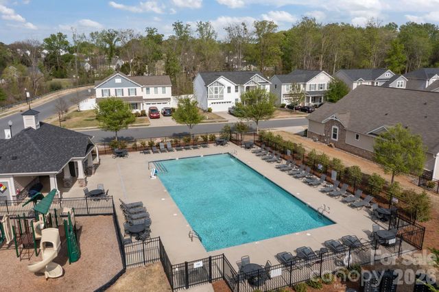 7902 Meridale Forest Drive, Charlotte, NC 28269