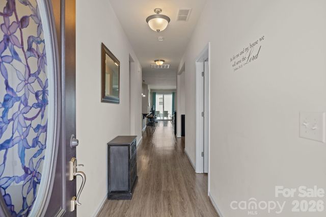 7902 Meridale Forest Drive, Charlotte, NC 28269