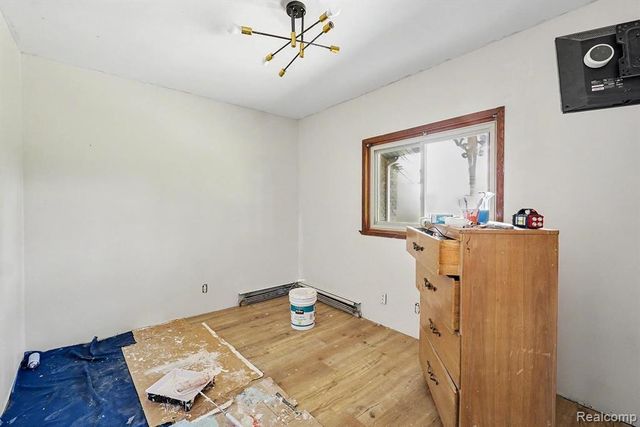 7255 Lahring Road, Gaines, MI 48436