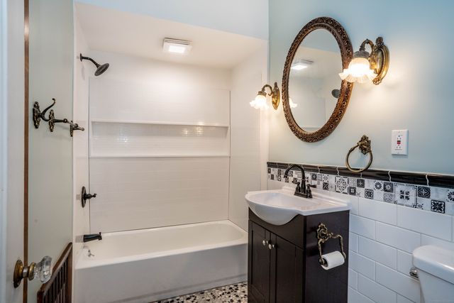 53 Park Drive, New Britain, CT 06053