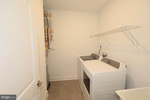 14964 DECO CIR, Chantilly, VA 20151