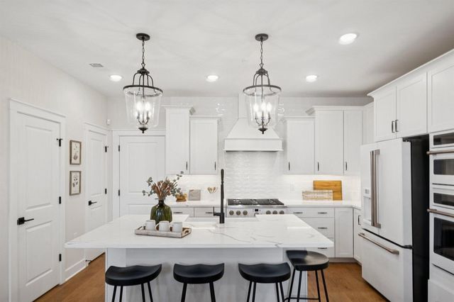 14964 DECO CIR, Chantilly, VA 20151