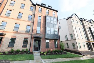 14964 DECO CIR, Chantilly, VA 20151