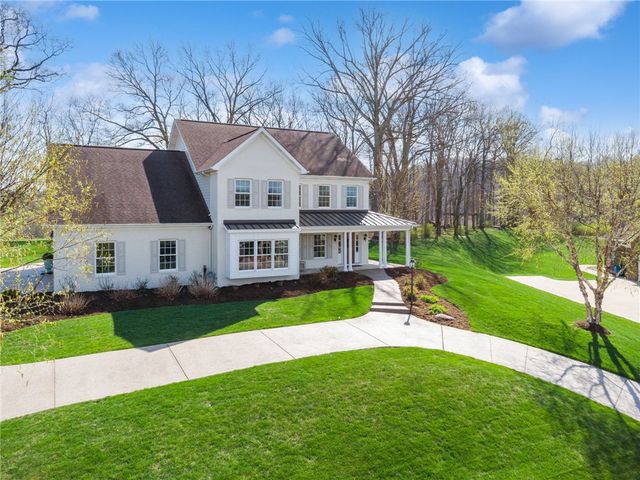 1141 Lauralynn Dr, Unity Twp, PA 15650