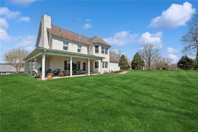 1141 Lauralynn Dr, Unity Twp, PA 15650