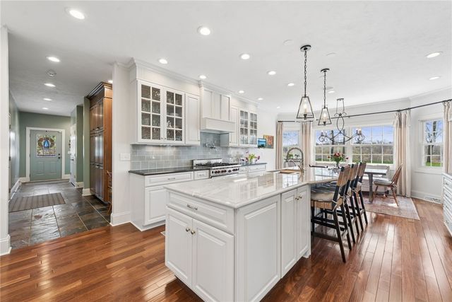 1141 Lauralynn Dr, Unity Twp, PA 15650