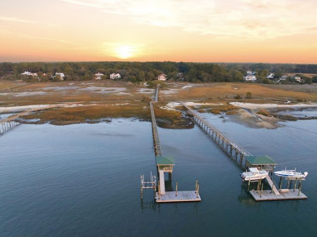 112 Front Street, Saint Helena Island, SC 29920