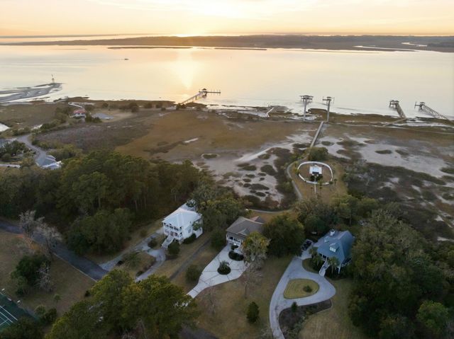 112 Front Street, Saint Helena Island, SC 29920