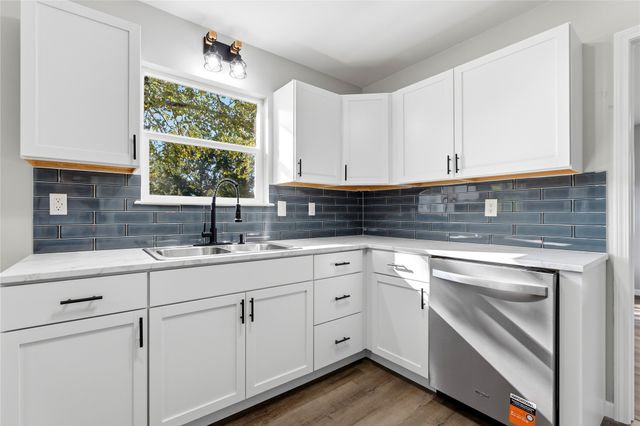 13851 S 295th East Avenue, Coweta, OK 74429