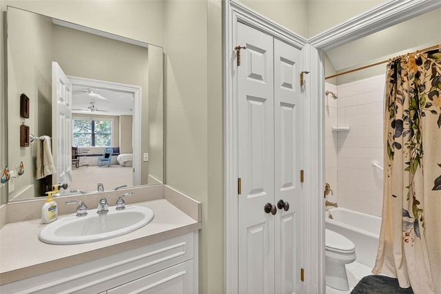 262 Saint James Ave, St Simons Island, GA 31522