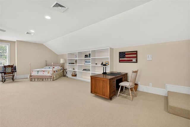 262 Saint James Ave, St Simons Island, GA 31522