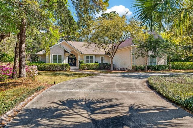 262 Saint James Ave, St Simons Island, GA 31522