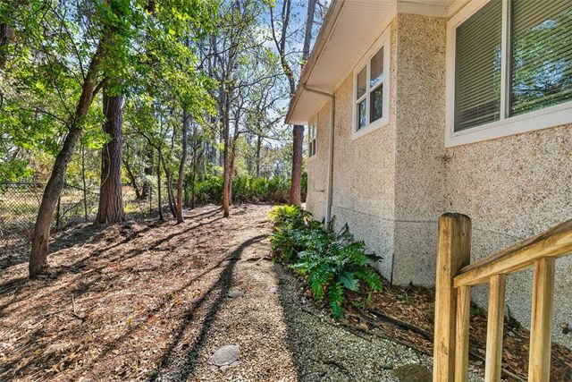 262 Saint James Ave, St Simons Island, GA 31522