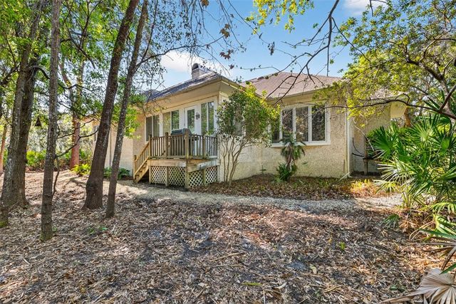 262 Saint James Ave, St Simons Island, GA 31522