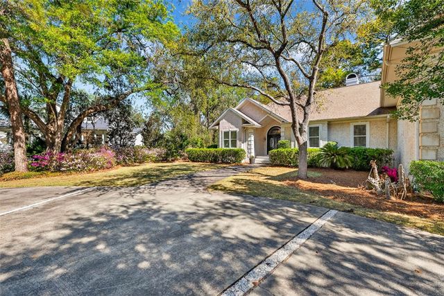 262 Saint James Ave, St Simons Island, GA 31522