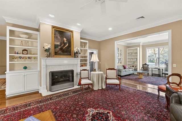 262 Saint James Ave, St Simons Island, GA 31522