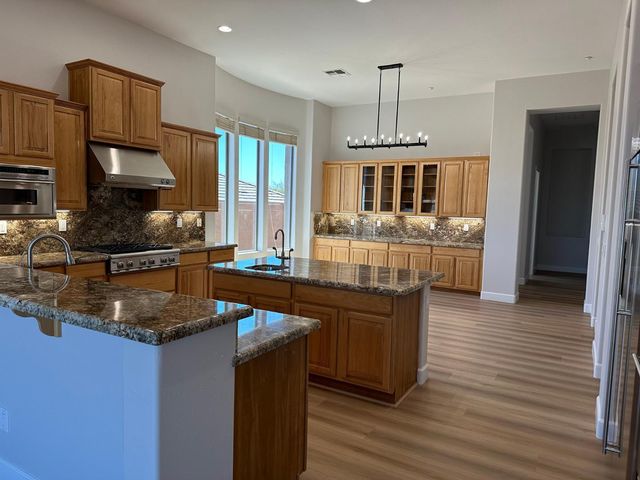 42107 N Mountain Cove Drive, Anthem, AZ 85086