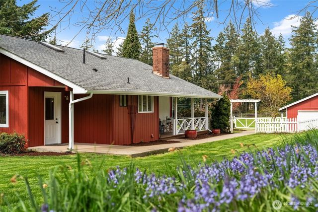 18110 Roberts Road NW, Vaughn, WA 98394