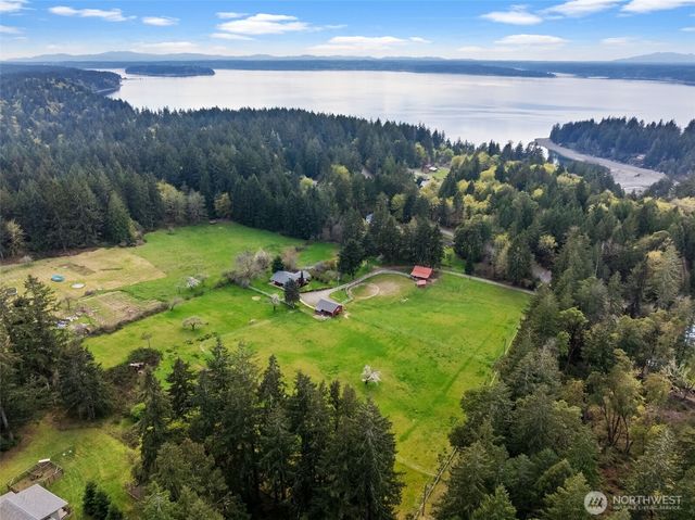 18110 Roberts Road NW, Vaughn, WA 98394