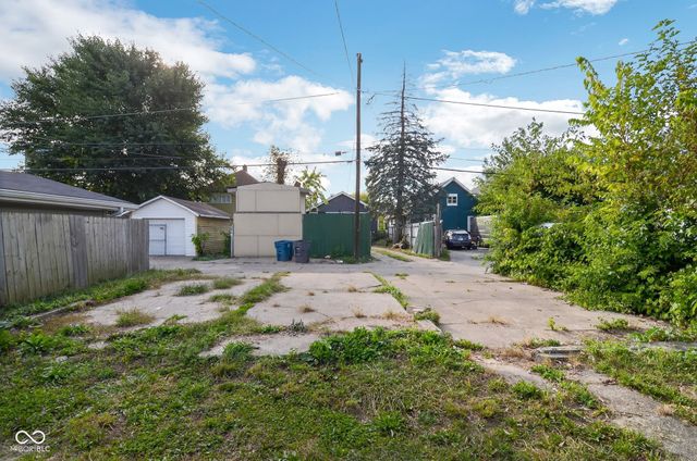 318 N Colorado Avenue, Indianapolis, IN 46201