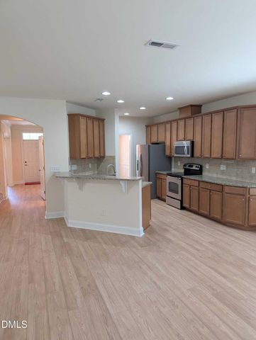 2021 Aventon Lane, Morrisville, NC 27560