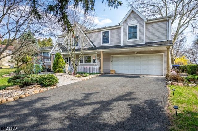 9 Colburn Rd, East Brunswick Twp., NJ 08816