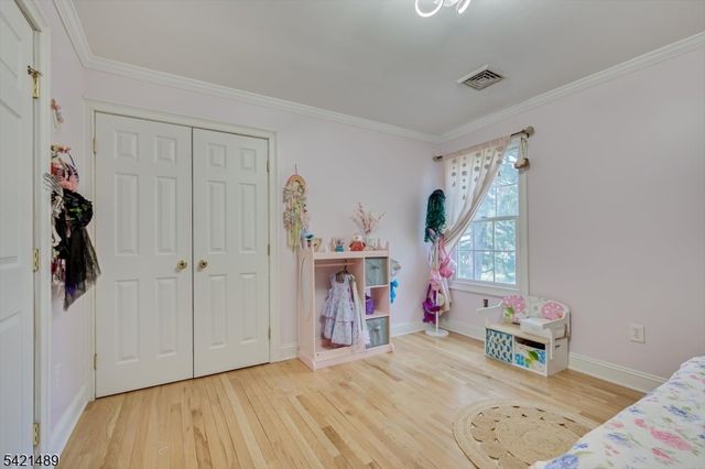 9 Colburn Rd, East Brunswick Twp., NJ 08816