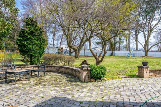 9 Colburn Rd, East Brunswick Twp., NJ 08816