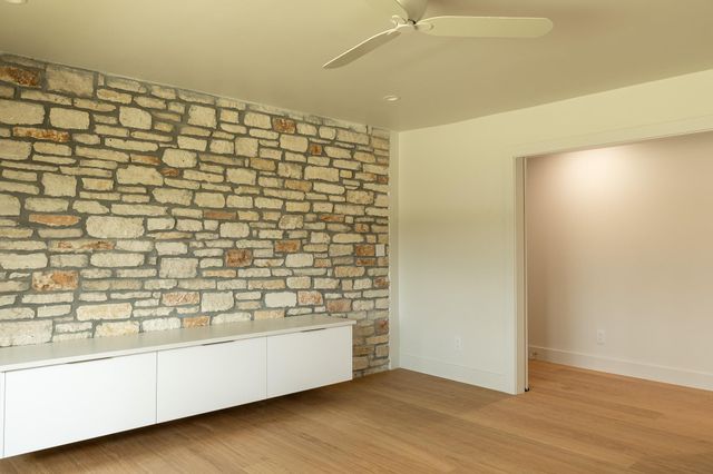 8717 South View RD, Austin, TX 78737