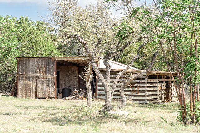 8717 South View RD, Austin, TX 78737