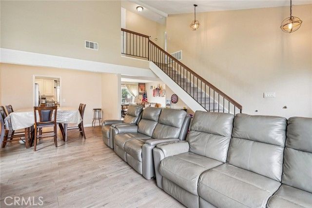 1069 N Darfield Avenue, Covina, CA 91724