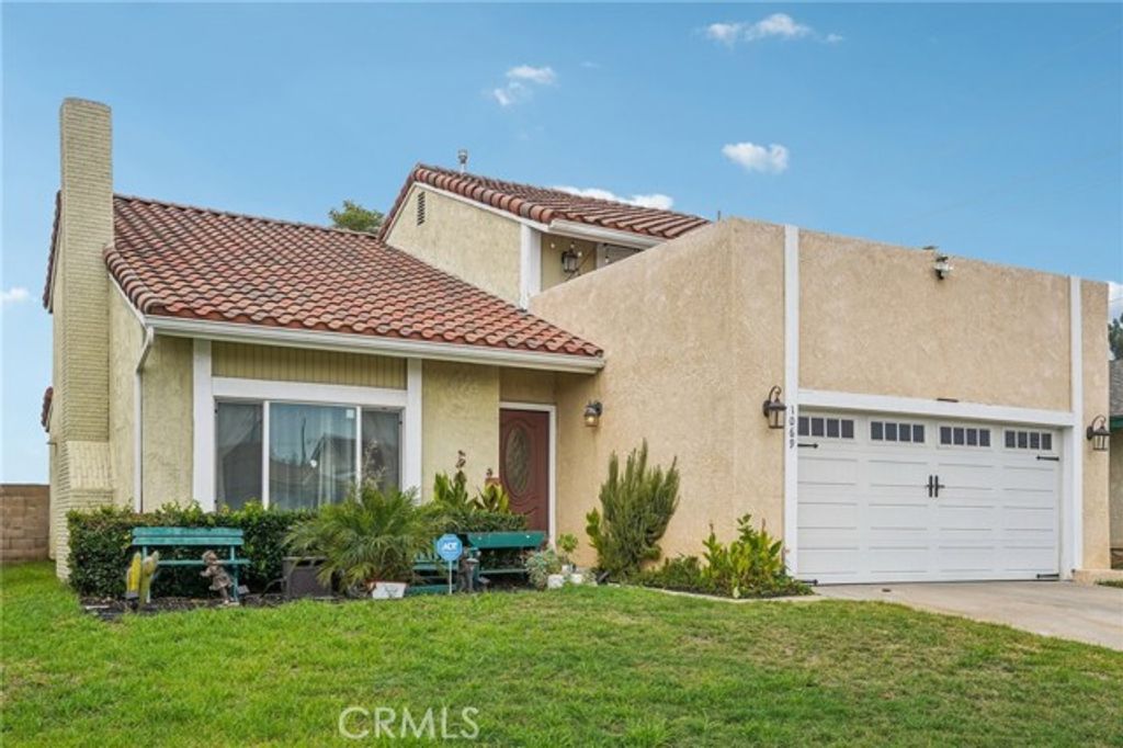 1069 N Darfield Avenue, Covina, CA 91724