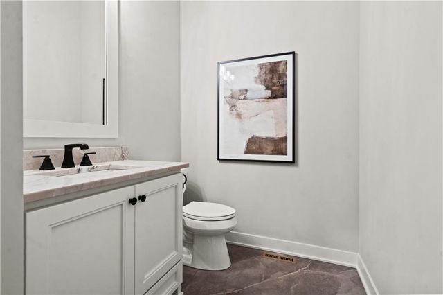 11705 W 170th Street, Overland Park, KS 66221