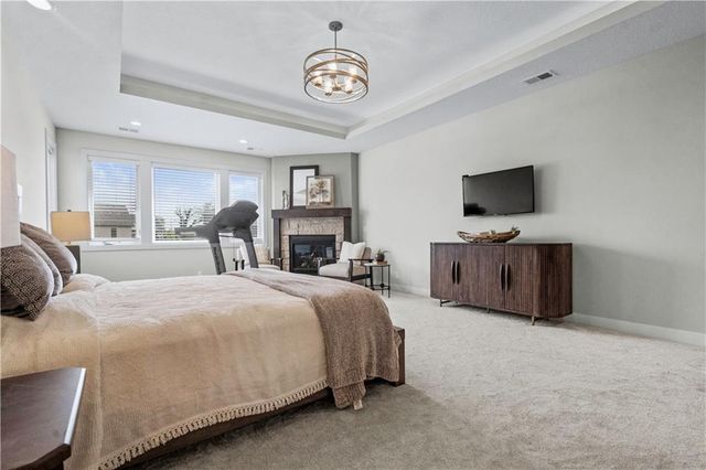 11705 W 170th Street, Overland Park, KS 66221