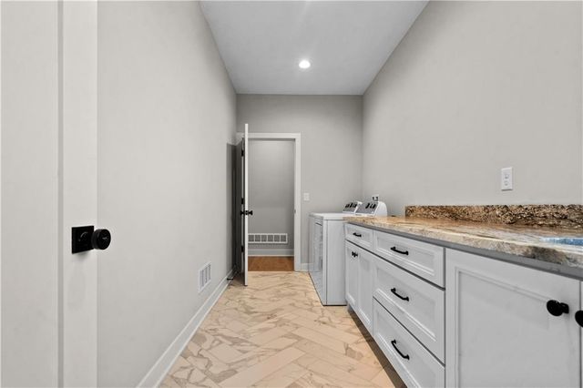 11705 W 170th Street, Overland Park, KS 66221