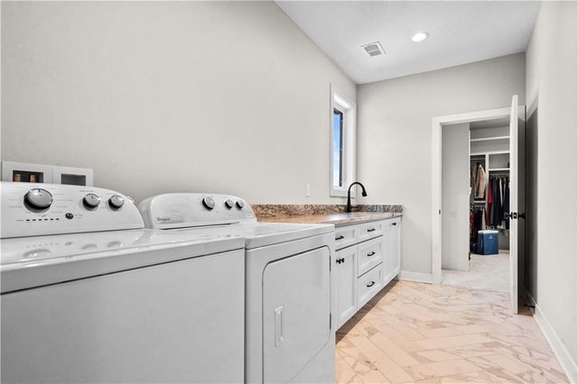 11705 W 170th Street, Overland Park, KS 66221