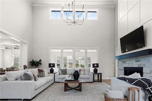 11705 W 170th Street, Overland Park, KS 66221