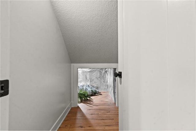 11705 W 170th Street, Overland Park, KS 66221